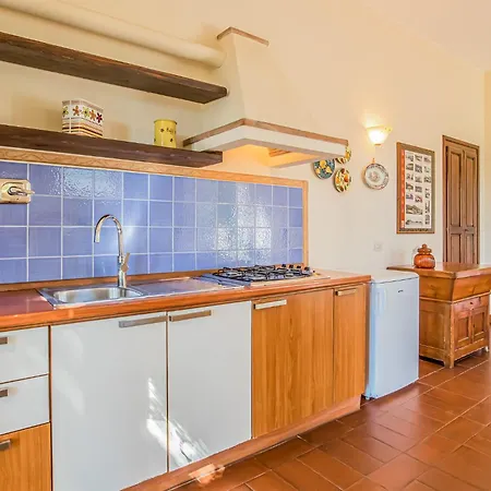 Holiday home Casale Le Pitte